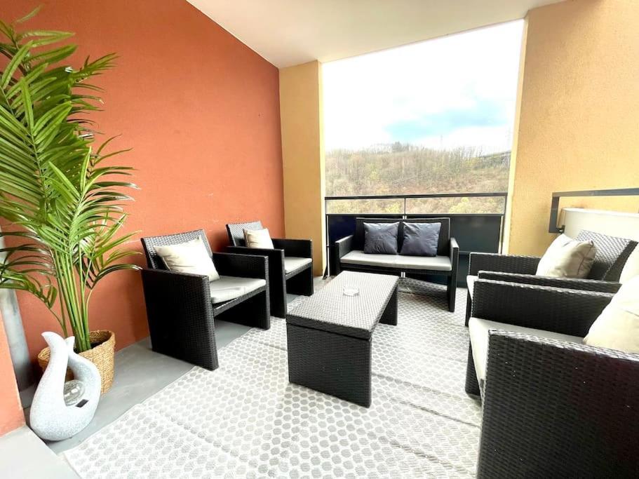 Le Central - Confort Et Calme Au Centre-Ville - Lits Queen Size Bellegarde-sur-Valserine Ngoại thất bức ảnh