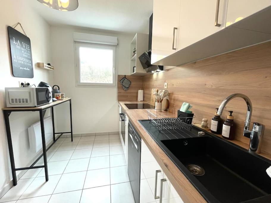 Le Central - Confort Et Calme Au Centre-Ville - Lits Queen Size Bellegarde-sur-Valserine Ngoại thất bức ảnh